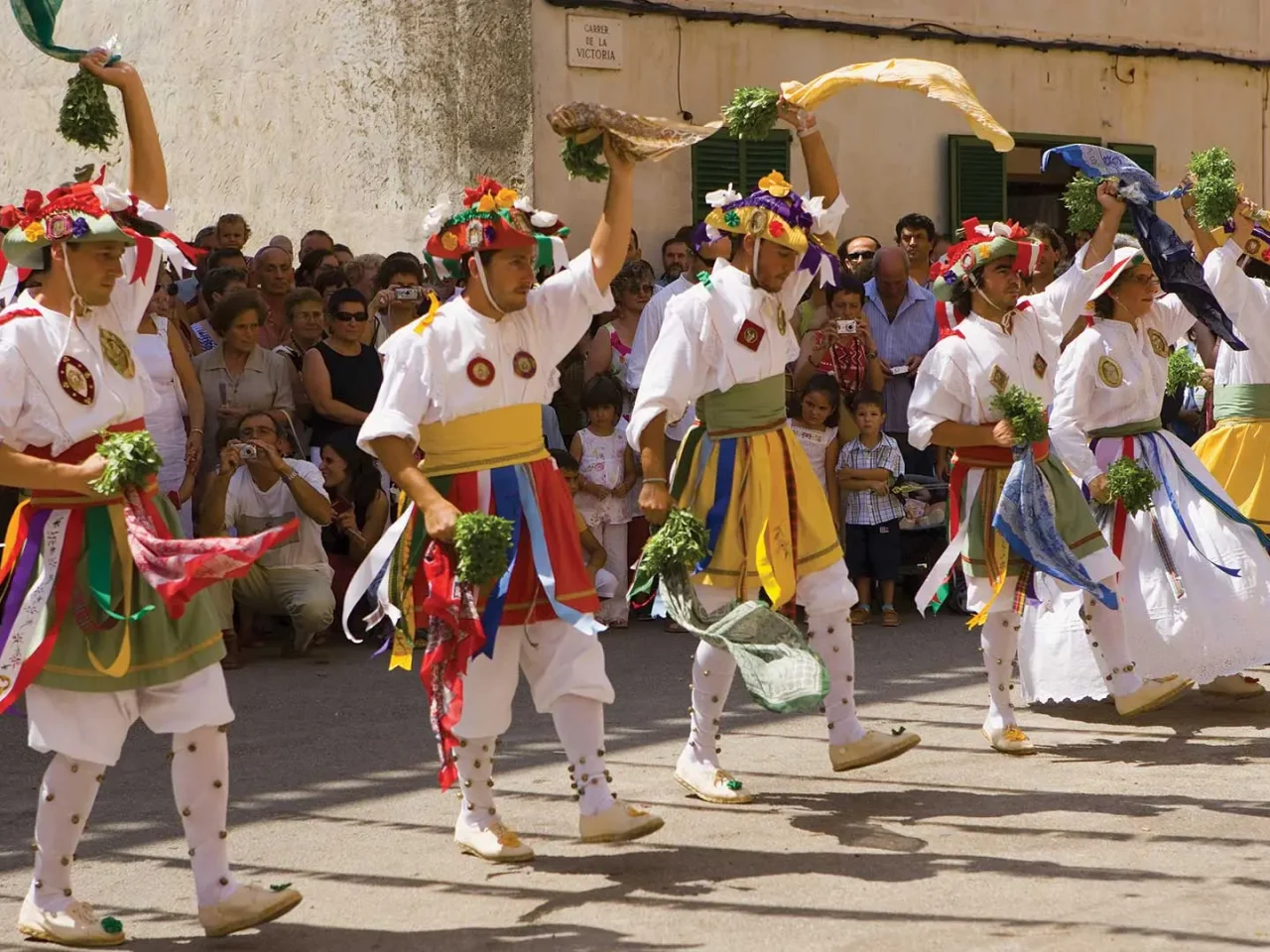 landing-fiestas-y-tradiciones-7-min